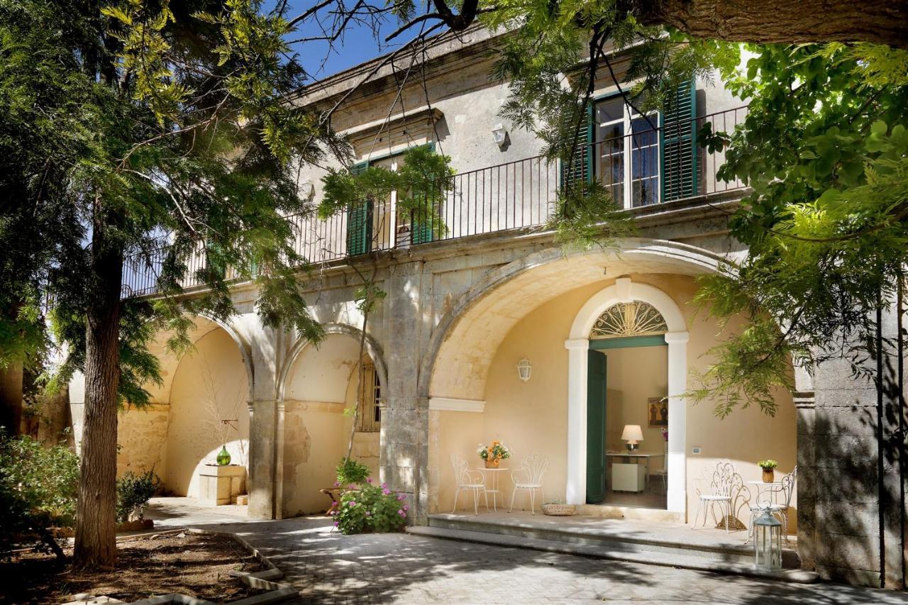 Villa Polara Модика Екстериор снимка